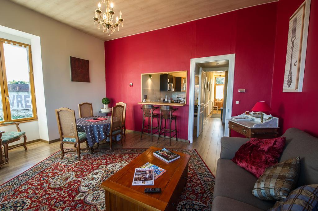 Gites Chateau Comblanchien Kültér fotó